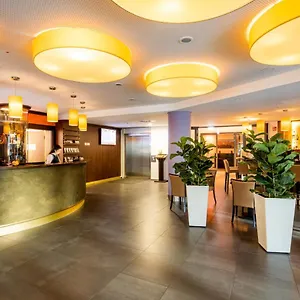 Stadthotel Am Roemerturm Alemania